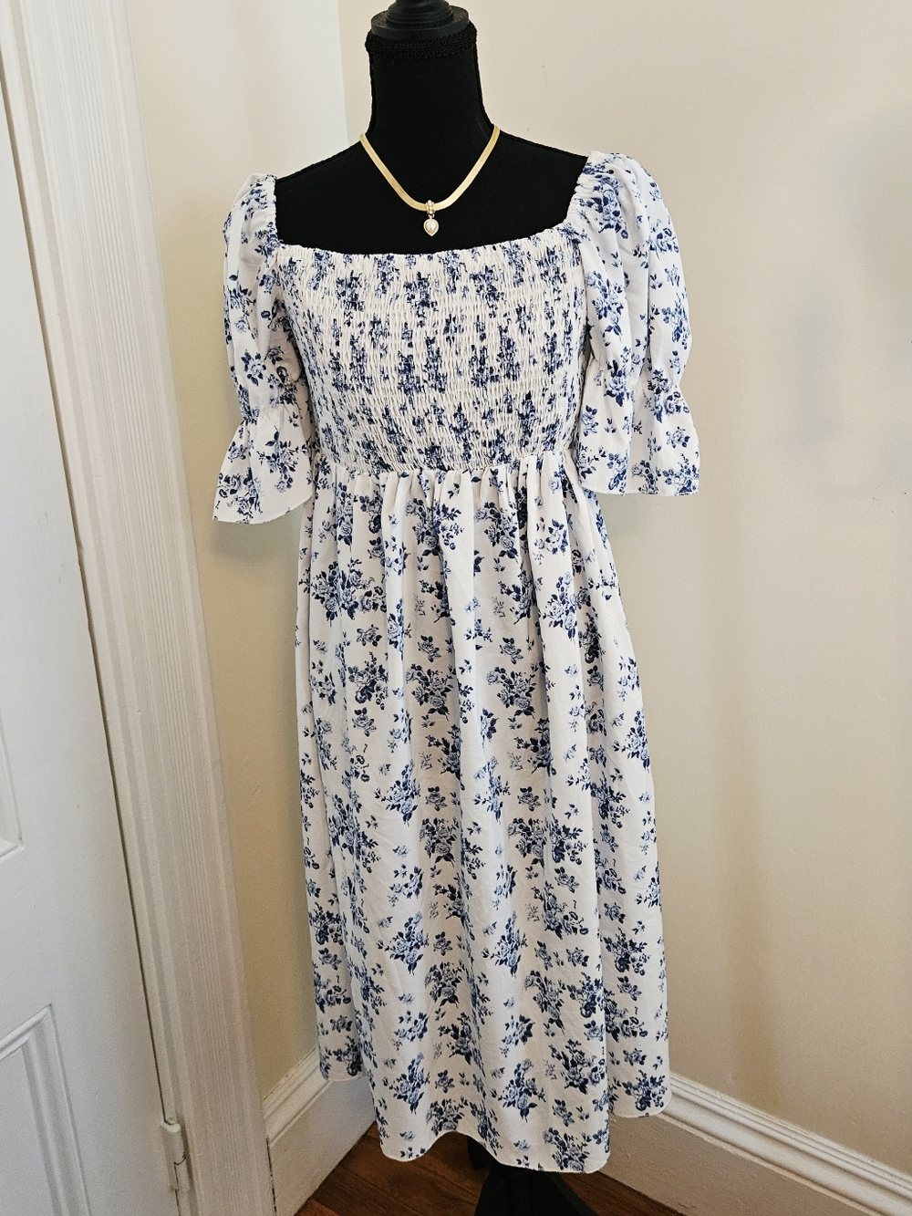 White and Blue Floral Dress by Kojooin Size M